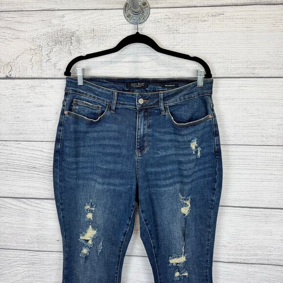 EUC Judy Blue Plus Size Dark Wash Distressed Relaxed Fit Jeans Size 14W - Picture 2 of 9